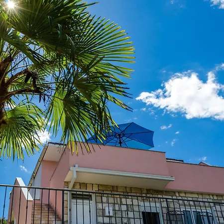 Apartmán Bay Of Dreams - Two-bedroom With Terrace And Sea View