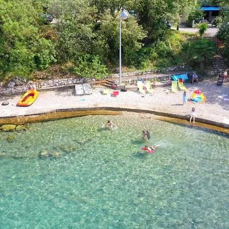 Bay Of Dreams - Two-bedroom With Terrace And Sea View Apartmán *