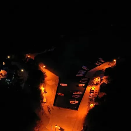 Apartmán Bay Of Dreams - Two-bedroom With Terrace And Sea View Janjina