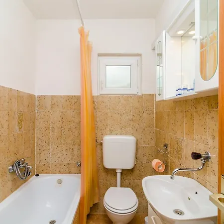 Bay Of Dreams - Two-bedroom With Terrace And Sea View Apartment Janjina