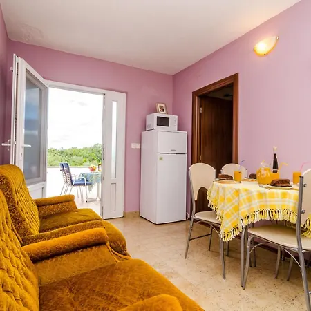 Apartment Bay Of Dreams - Two-bedroom With Terrace And Sea View Janjina
