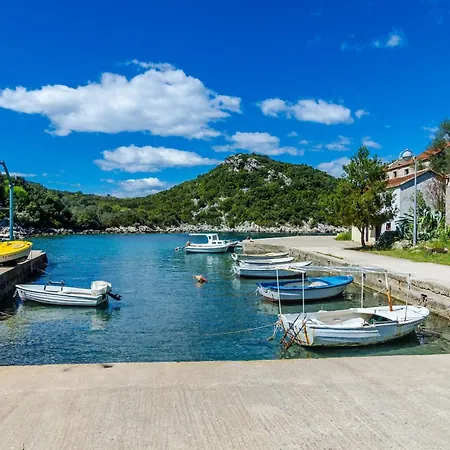 Bay Of Dreams - Two-bedroom With Terrace And Sea View * Janjina