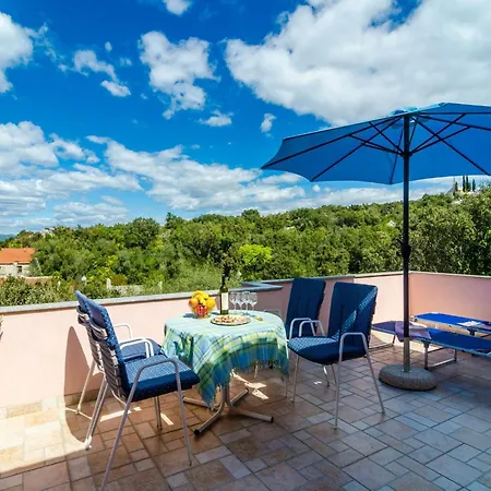 Bay Of Dreams - Two-bedroom With Terrace And Sea View Apartment